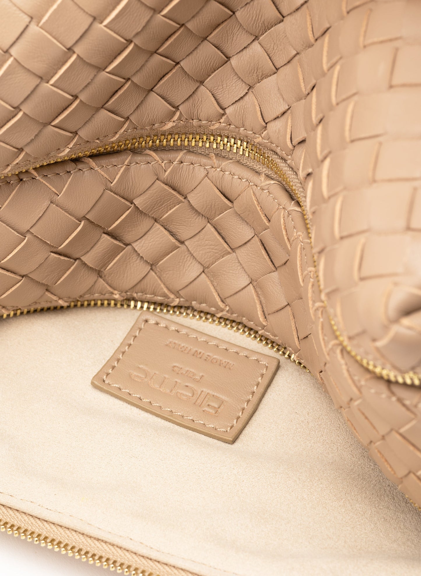Trousse Woven Leather Taupe